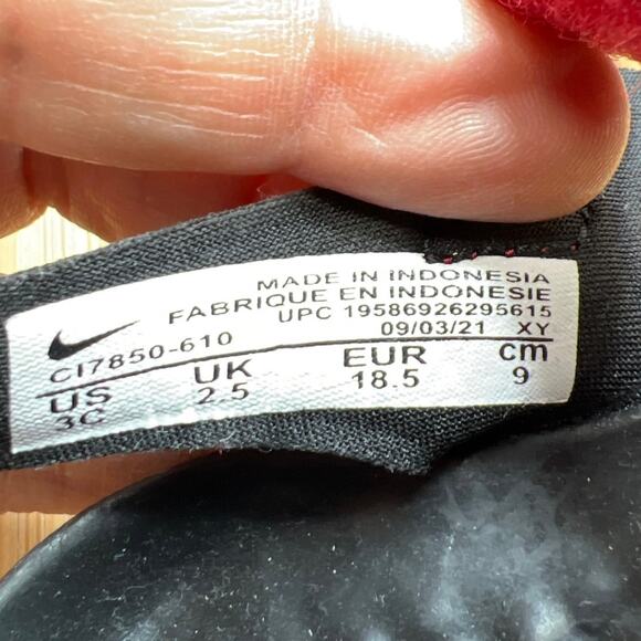 Air Jordan Flare Toddler Sandals Size 3C Belt Crow Closure - Picture 11 of 11